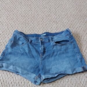 Old Navy Women's Blue Denim Shorts sz. 12
